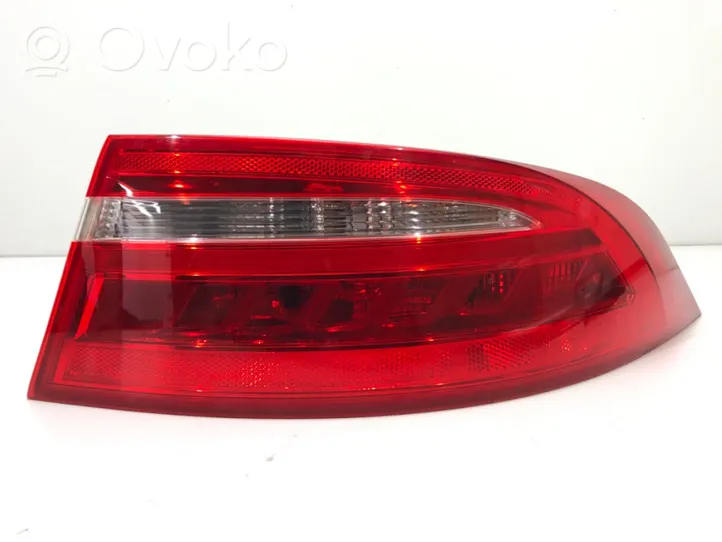 Jaguar XE Lampa tylna 