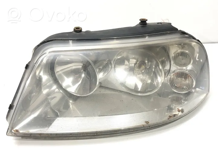 Volkswagen Sharan Lampa przednia 