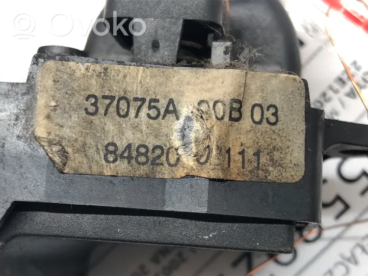 Toyota Corolla Verso E121 Elektrisko logu slēdzis 54035091