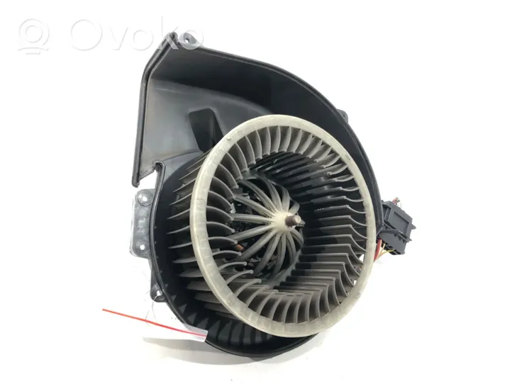 Volkswagen Polo IV 9N3 Ventola riscaldamento/ventilatore abitacolo 6Q1819015C