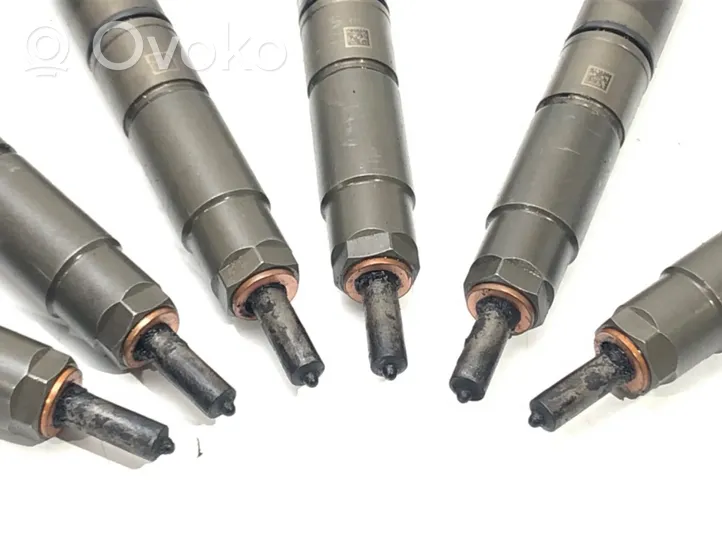 Audi A8 S8 D3 4E Fuel injectors set 