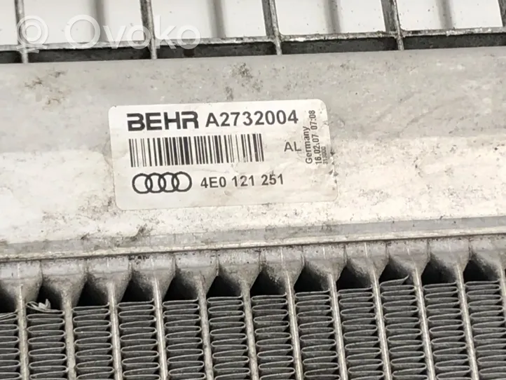 Audi A8 S8 D3 4E Radiatore di raffreddamento 4E0121251