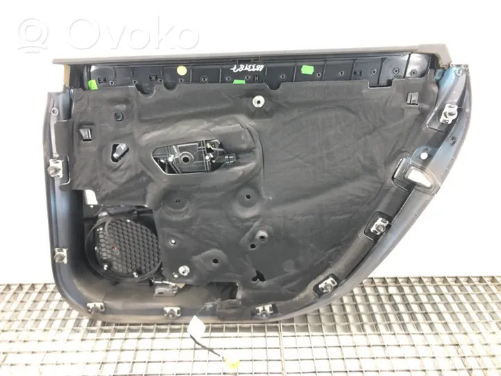 Audi A8 S8 D3 4E Takaoven verhoilu 