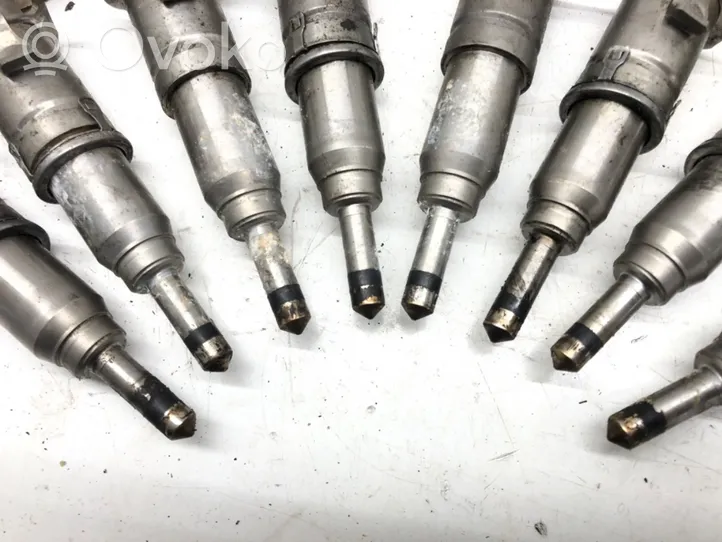 BMW 7 F01 F02 F03 F04 Fuel injectors set 7585261