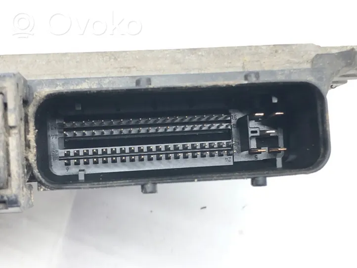 Nissan Micra Komputer / Sterownik ECU silnika MEC32-110