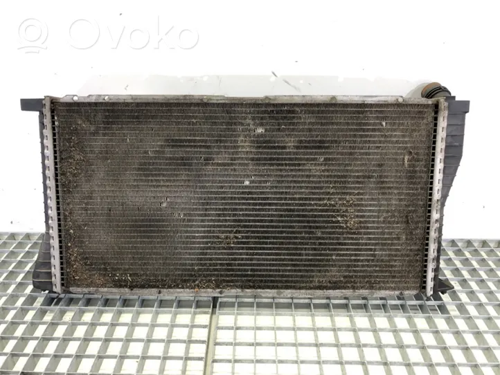 BMW 5 E39 Radiateur de refroidissement 2247344