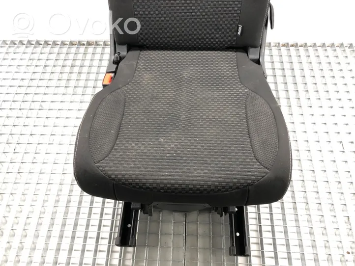 Citroen C4 Grand Picasso Rear seat 