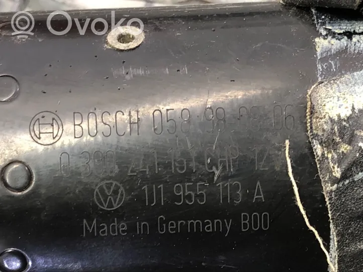 Volkswagen Bora Etupyyhkimen vivusto ja moottori 1J1955113A