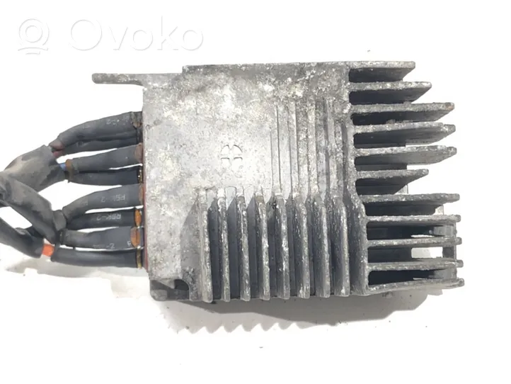 Audi A4 S4 B7 8E 8H Fan control module 8E0959501R