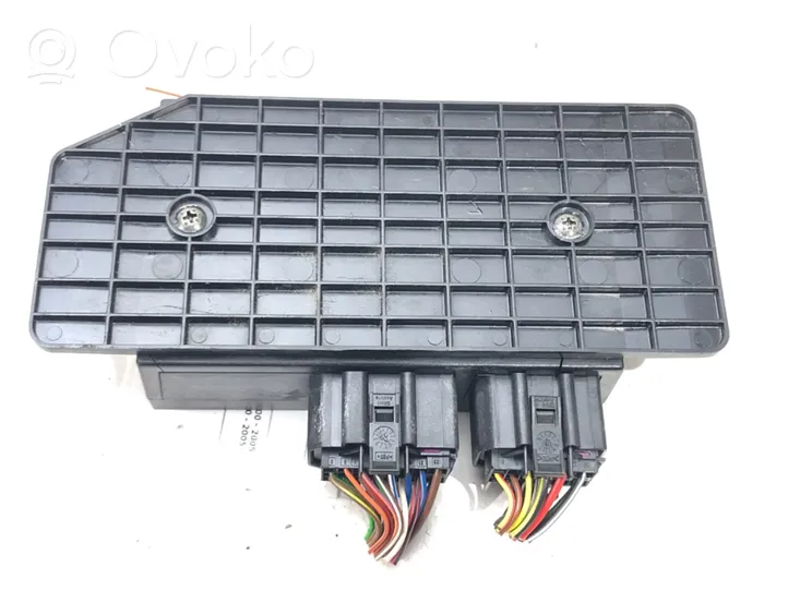 Volkswagen PASSAT B5.5 Central body control module 1C0959799B