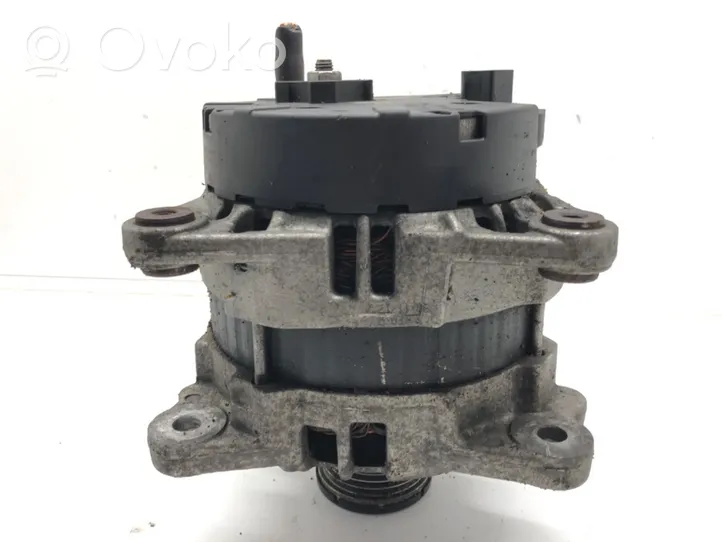 Audi A5 8T 8F Generatore/alternatore 03L903017E