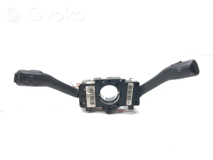 Volkswagen PASSAT B5 Leva/interruttore dell’indicatore di direzione e tergicristallo 4B0953503E