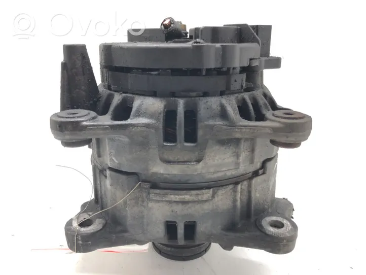 Volkswagen PASSAT B5.5 Generatore/alternatore 028903031