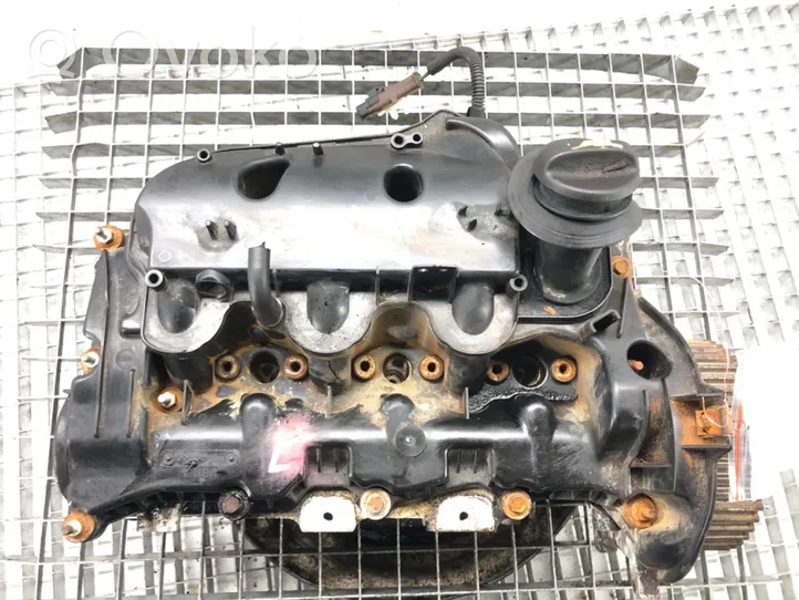 Citroen C6 Engine head 