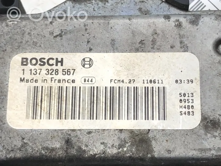 Ford Focus Fan control module 1137328567