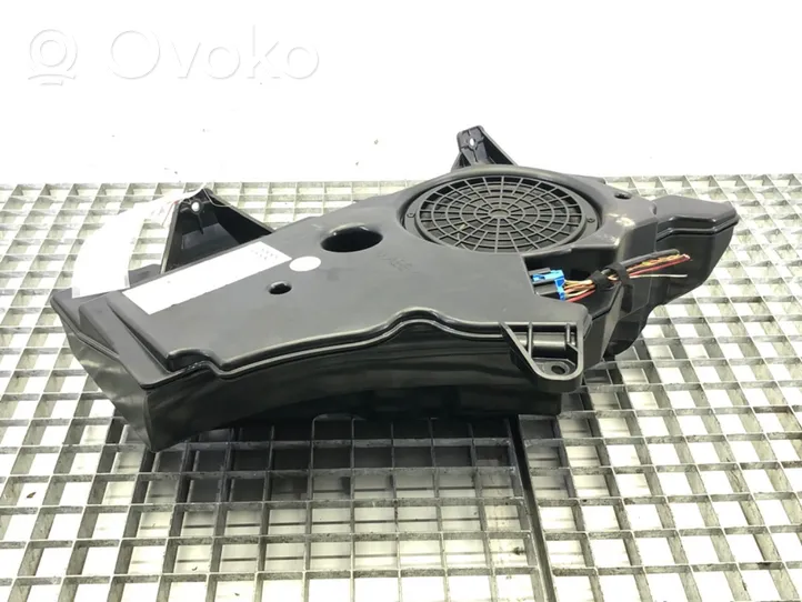 Audi A3 S3 8P Subwoofer-bassokaiutin 8P3035382