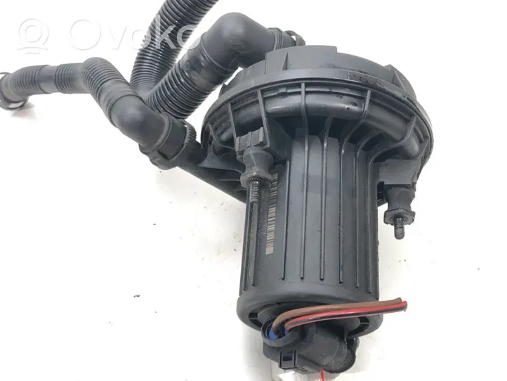 Audi A3 S3 8P Secondary air pump 06A131333C