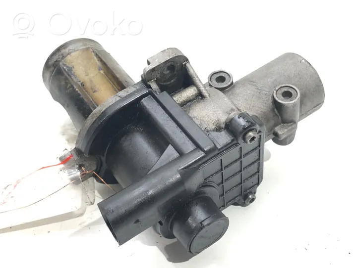 Audi A4 S4 B7 8E 8H Valvola EGR 038131501AD