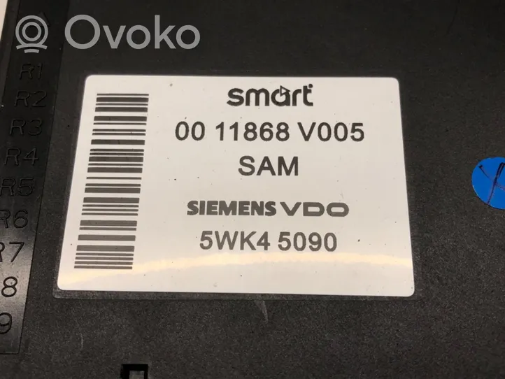 Smart ForTwo I Skrzynka bezpieczników / Komplet 