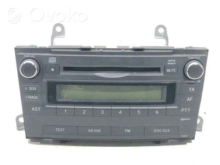 Toyota Avensis T270 Unité principale radio / CD / DVD / GPS 86120-05150