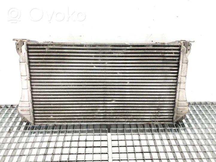 Toyota Avensis T270 Chłodnica powietrza doładowującego / Intercooler JD127100-3521