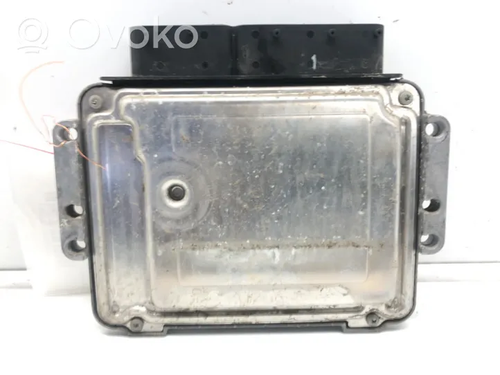 Hyundai ix35 Centralina/modulo motore ECU 39110-2BAG0