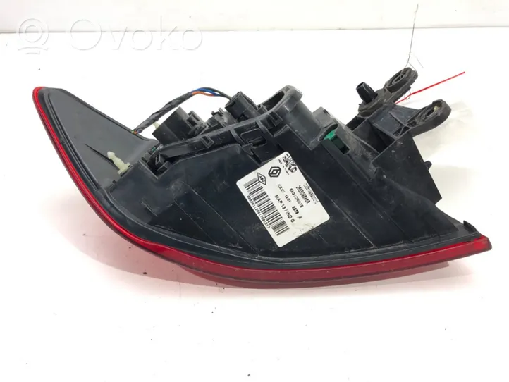 Renault Clio IV Lampa tylna 265509846R