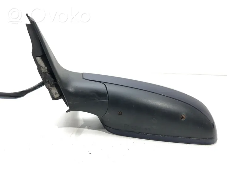 Volkswagen PASSAT B5.5 Front door electric wing mirror 