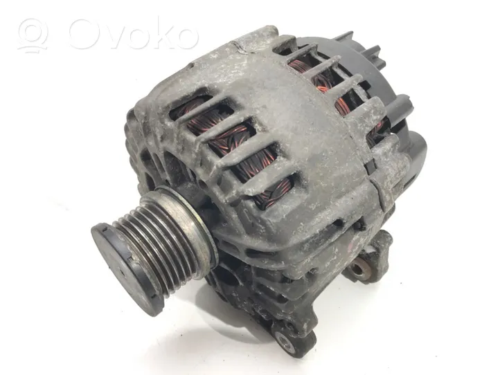 Audi A4 S4 B8 8K Generatore/alternatore 03G903016G