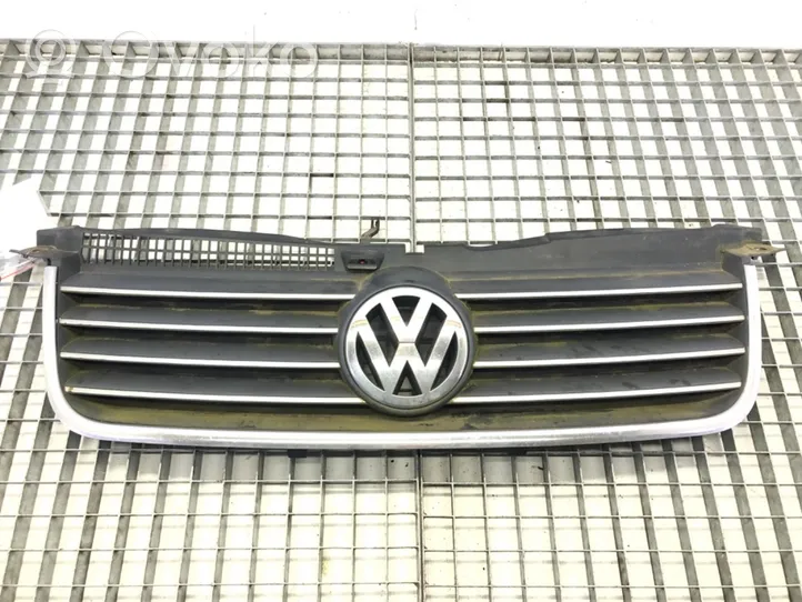 Volkswagen PASSAT B5.5 Front grill 3B0853651H