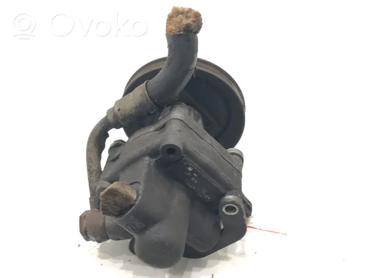 BMW 5 E34 Power steering pump 