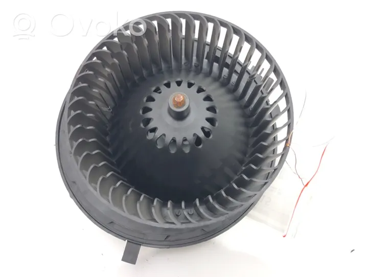 Volkswagen Golf VII Heater fan/blower 