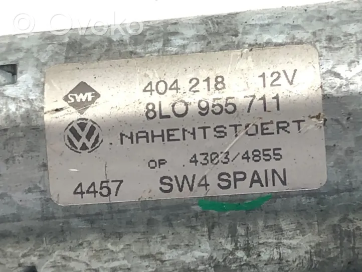 Volkswagen PASSAT B5 Aizmugurējā loga tīrītāja motoriņš 8L0955711