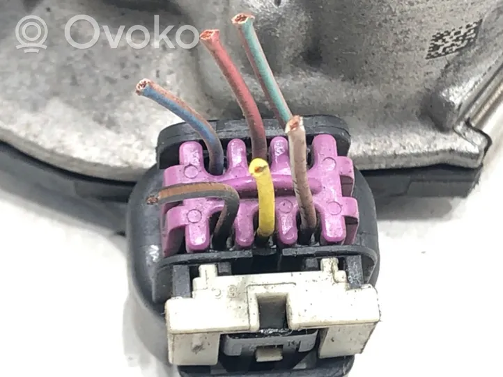 Opel Corsa E Zawór odcinający silnika 55562270