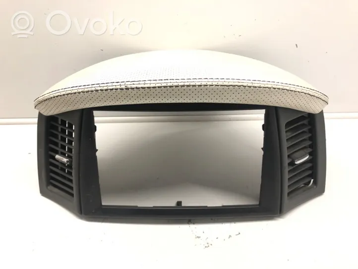 Jeep Grand Cherokee (WK) Garniture, panneau de grille d'aération latérale 05854001DY