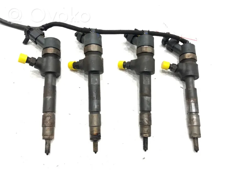 Fiat Doblo Kit d'injecteurs de carburant 0445110187