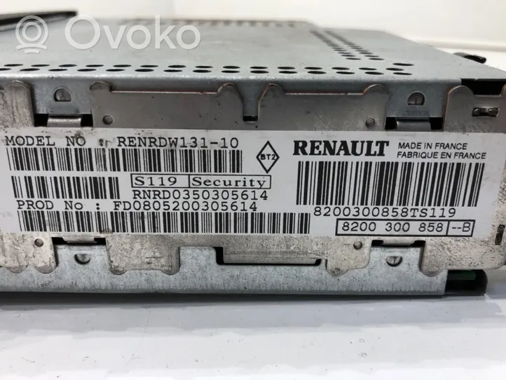 Renault Scenic II -  Grand scenic II Panel / Radioodtwarzacz CD/DVD/GPS 8200300858B