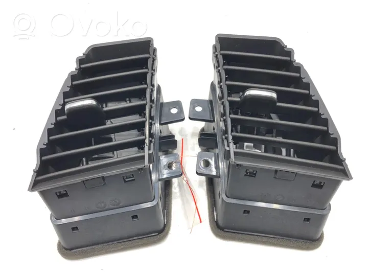 Opel Grandland X Moldura protectora de la rejilla de ventilación lateral del panel 