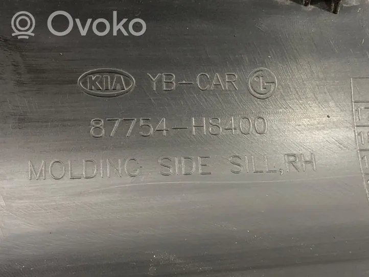 KIA Stonic Etukynnys (korin osa) 87754-H8400