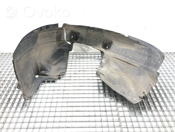 Opel Corsa E Подкрылок 39026905