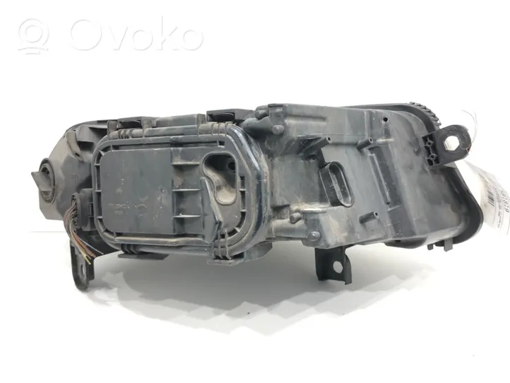 Audi A6 S6 C6 4F Lampa przednia 4F0941003A