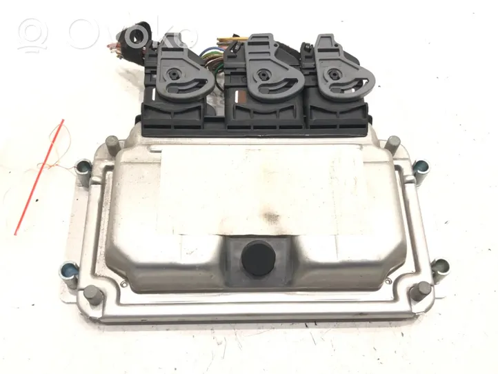 Peugeot 307 Unité de commande, module ECU de moteur 0261207474