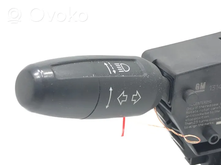 Opel Corsa D Leva/interruttore dell’indicatore di direzione e tergicristallo 12274700