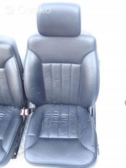Mercedes-Benz ML W164 Seat set 