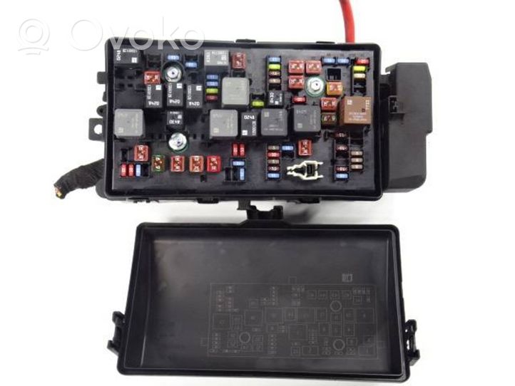 Opel Insignia A Fuse box set 13255300