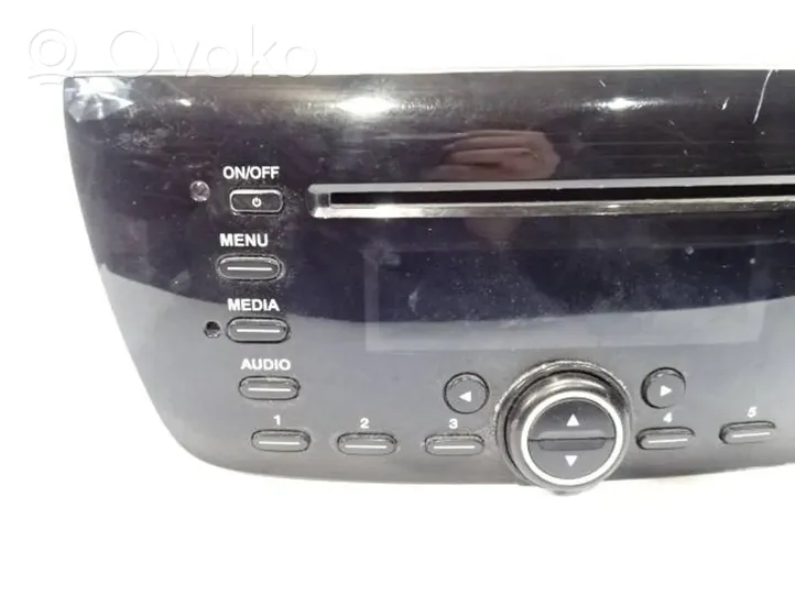 Fiat Doblo Radio/CD/DVD/GPS-pääyksikkö 7355012410