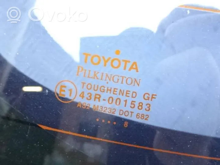 Toyota Auris 150 Lava-auton perälauta 