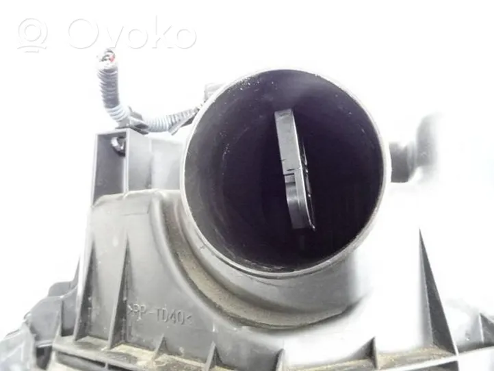 Toyota RAV 4 (XA40) Scatola del filtro dell’aria 