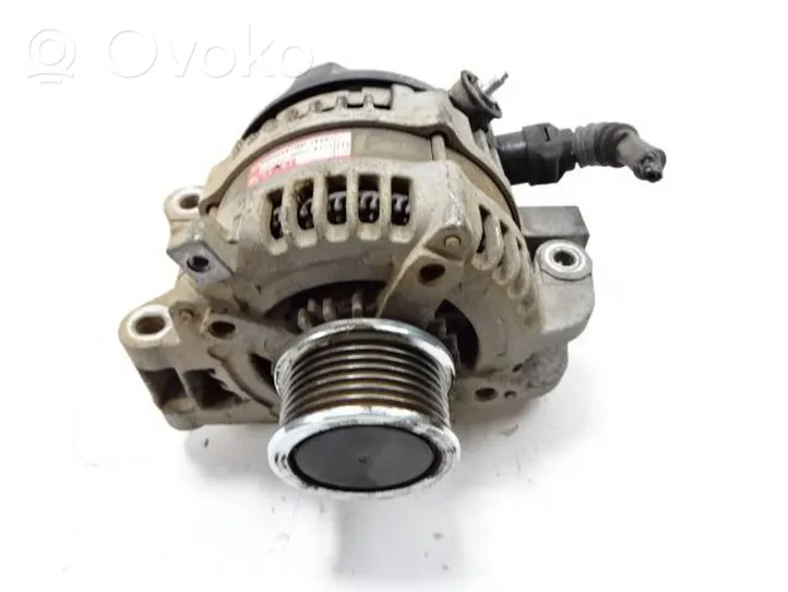 Toyota RAV 4 (XA40) Generatore/alternatore 1042118121