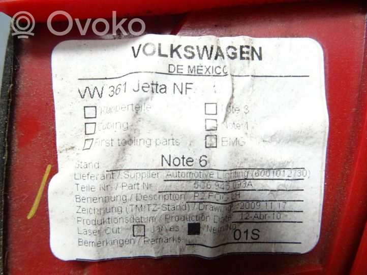 Volkswagen Jetta VI Luci posteriori del portellone del bagagliaio 5C6945093A